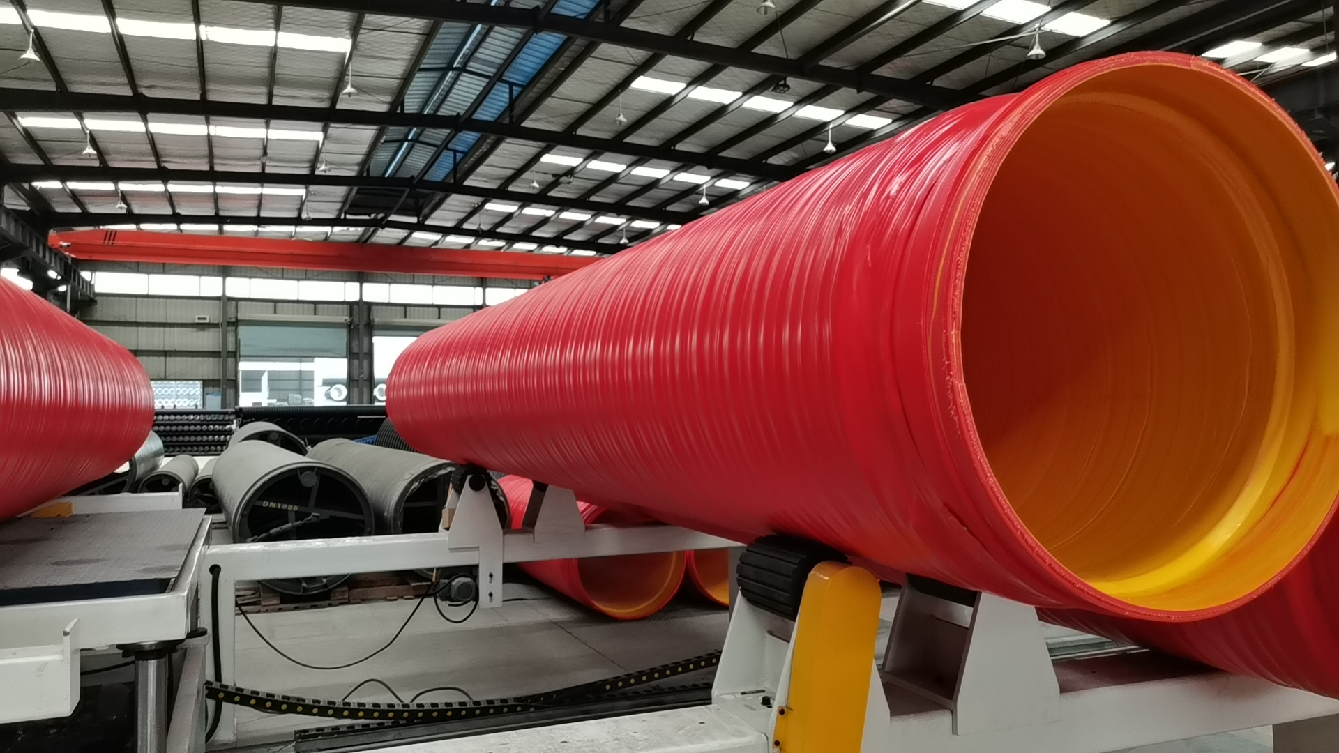 规范铺设的逃生管道注意事项